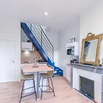 Romantique Duplex Au Pied De La Cite